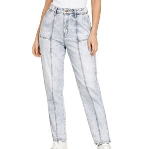 Universal Thread NWT Womens Slim Straight High Rise Acid Wash Seamed Jeans 18